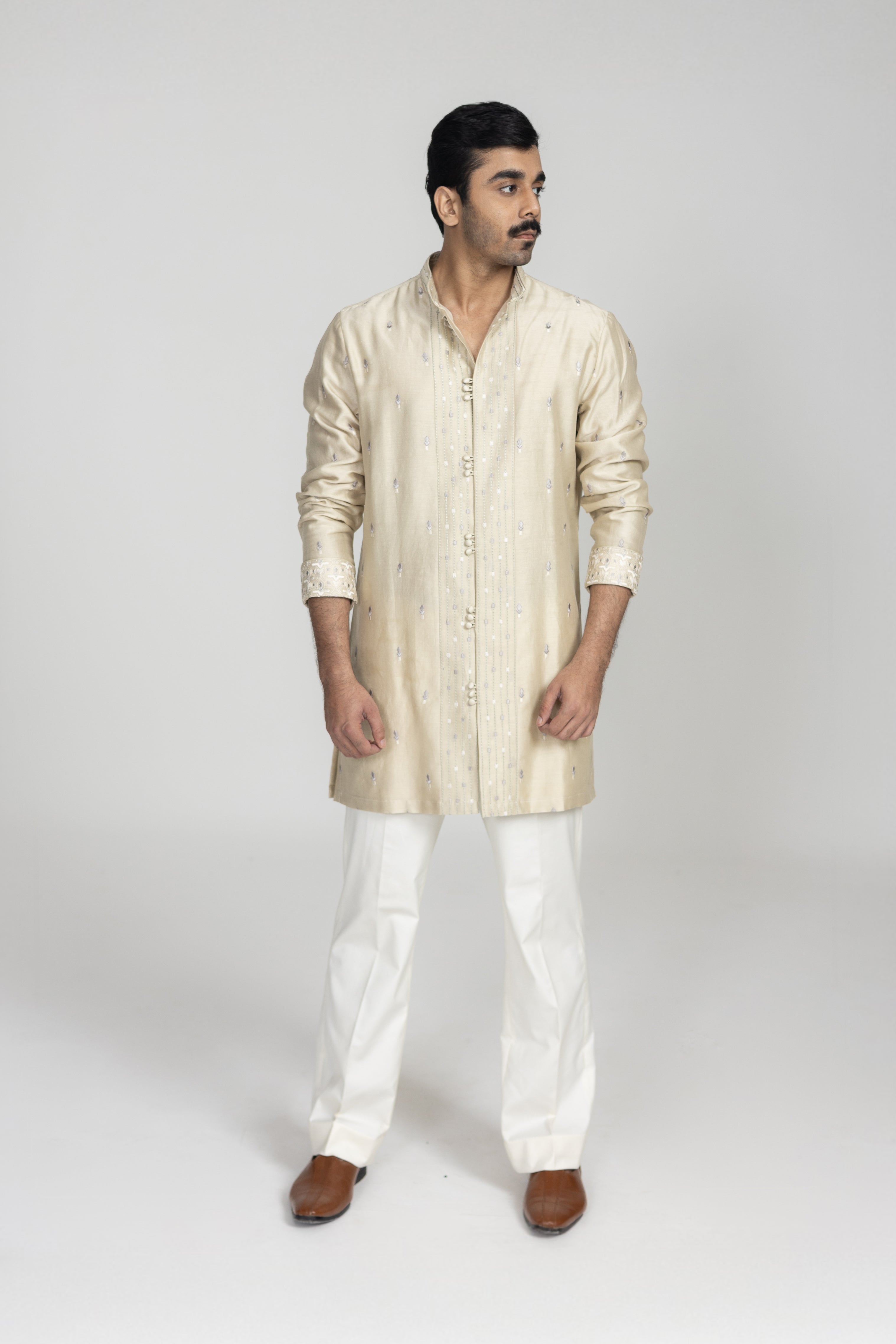 Jharokha Silk Front Luppi Button Kurta