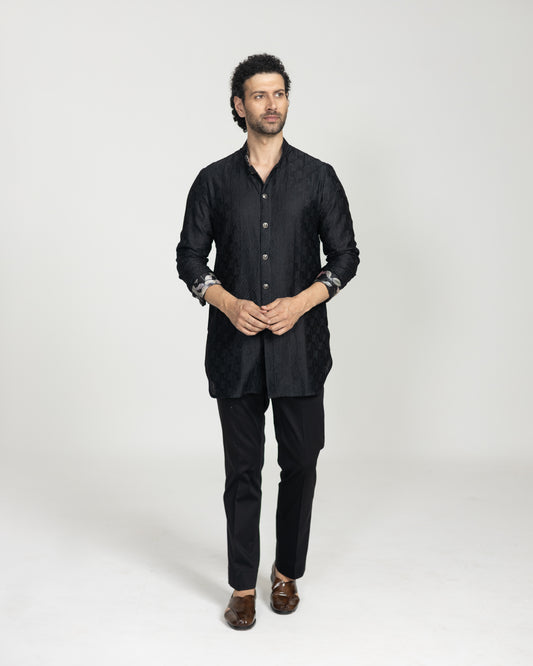 Triangle Front Open Kurta