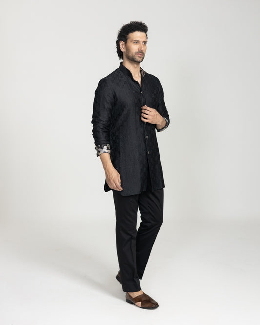 Triangle Front Open Kurta